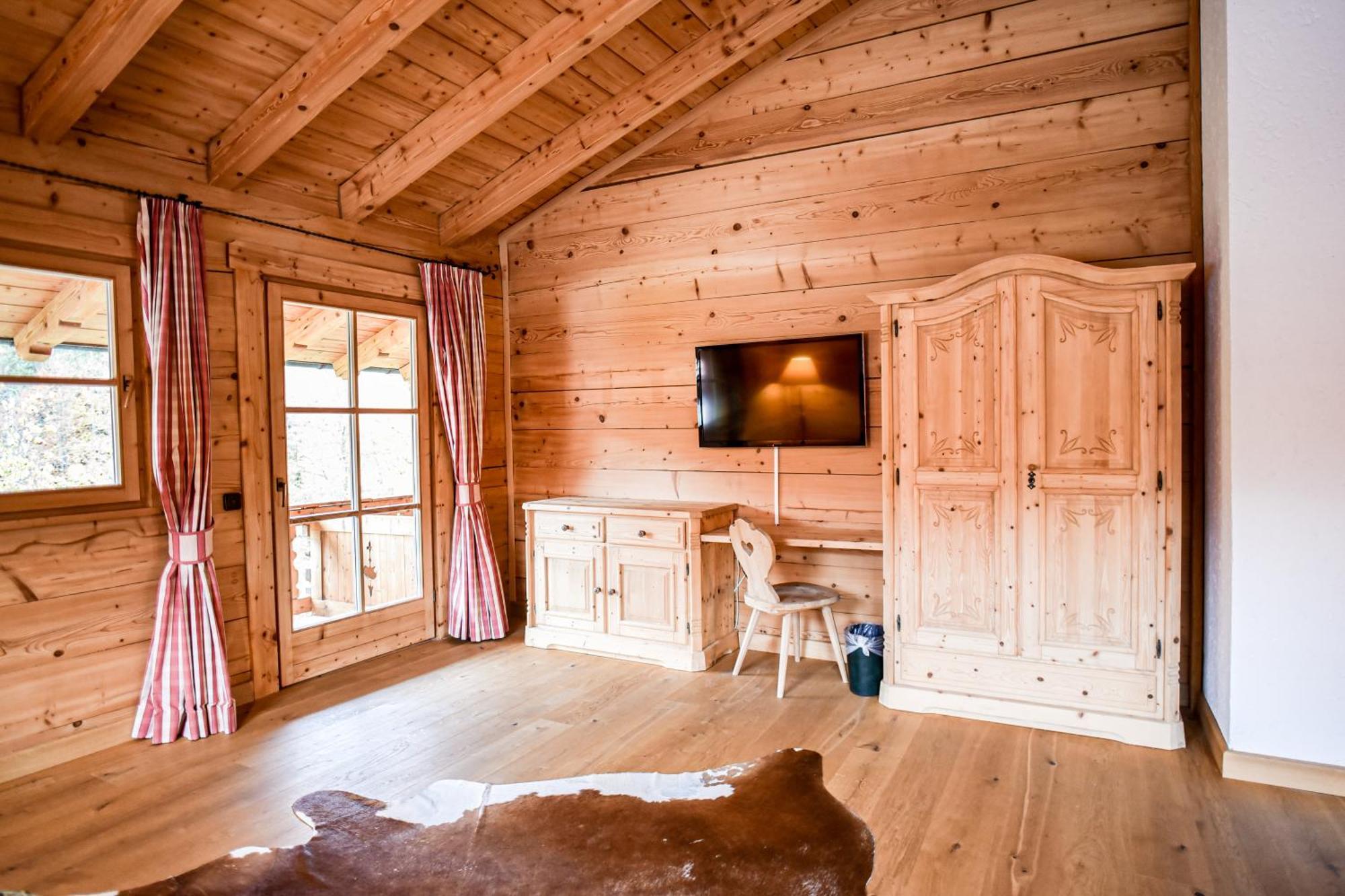 Hotel Feuriger Tatzlwurm à Bayrischzell Extérieur photo